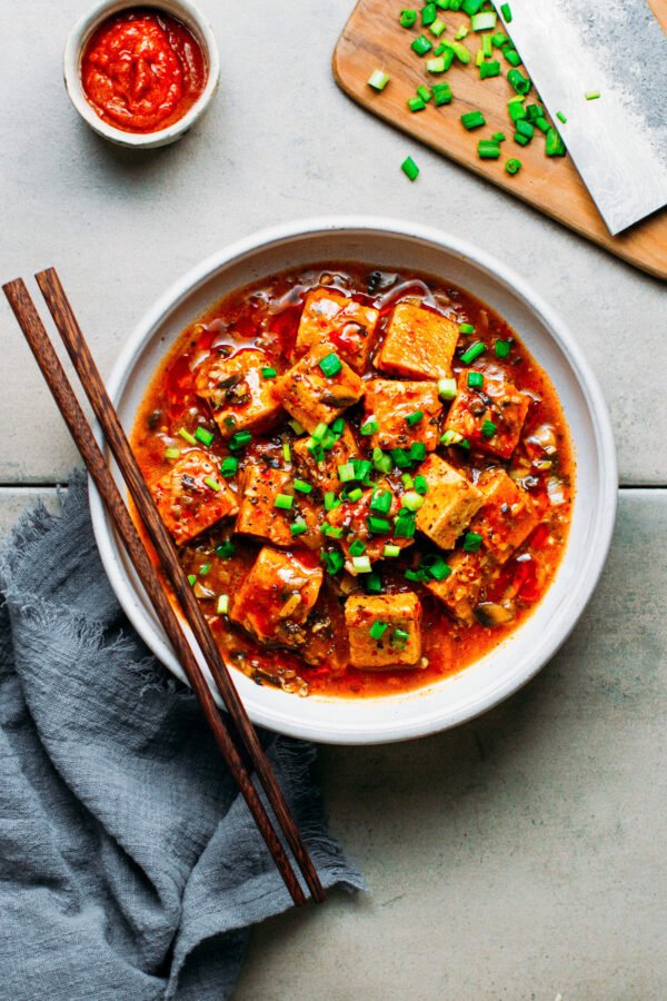 Spice Route: 70+ Fiery Non-Veg Dishes from Around the World - Image 3